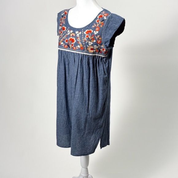 THML Florence Embroidered Yoke Shift Dress – Size M – 🌼🧺🌿🌻🌺🍂 - Picture 3 of 13